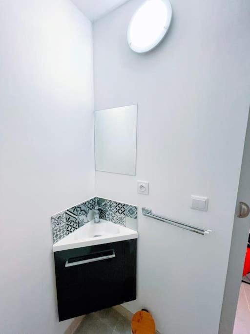 Mini-studio de 10m² en centre-ville de Béziers Extérieur photo